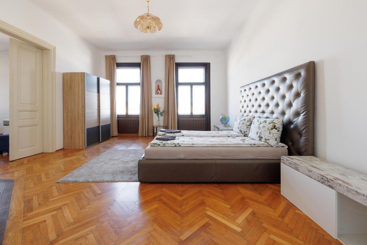 Central Apartment - Private Sauna Wien Eksteriør billede