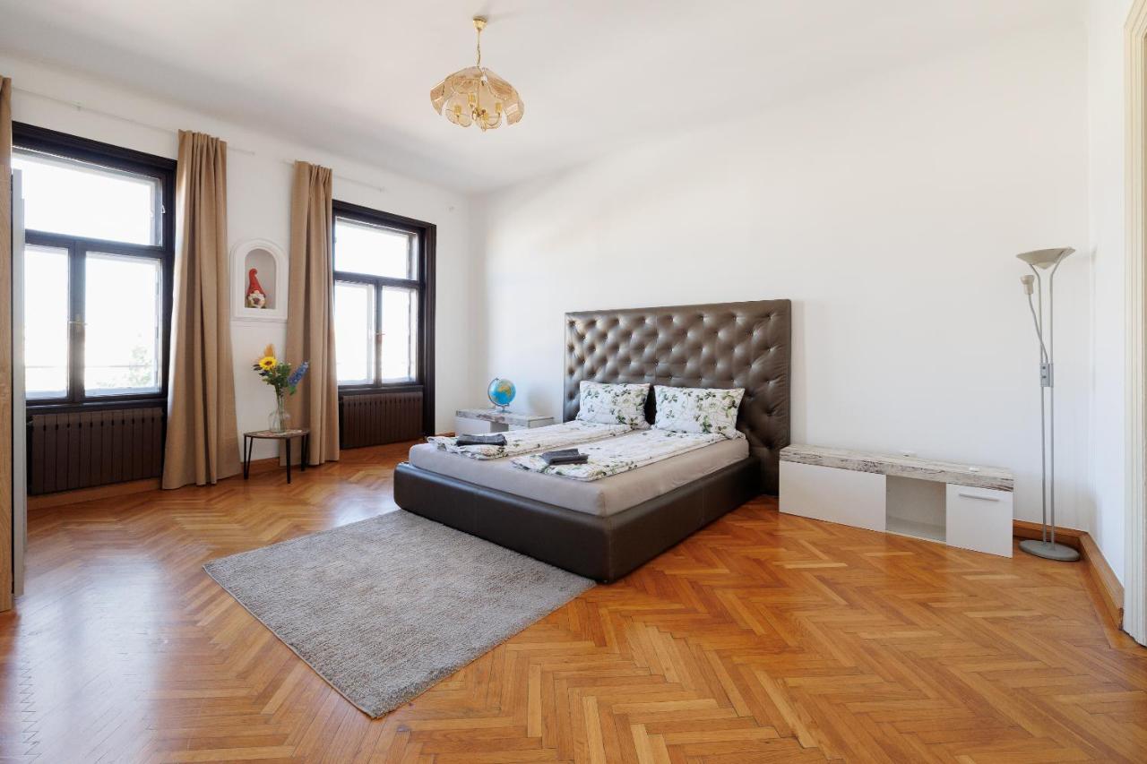 Central Apartment - Private Sauna Wien Eksteriør billede