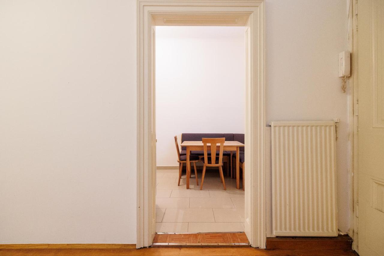 Central Apartment - Private Sauna Wien Eksteriør billede