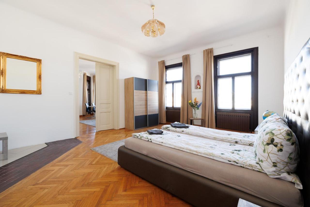 Central Apartment - Private Sauna Wien Eksteriør billede